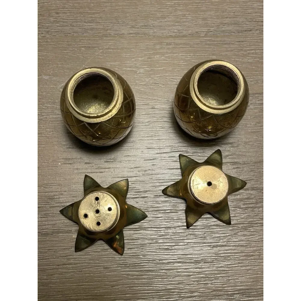 Vintage Brass Pineapple Salt & Pepper Shakers Set Screw Top 3” Retro Decor